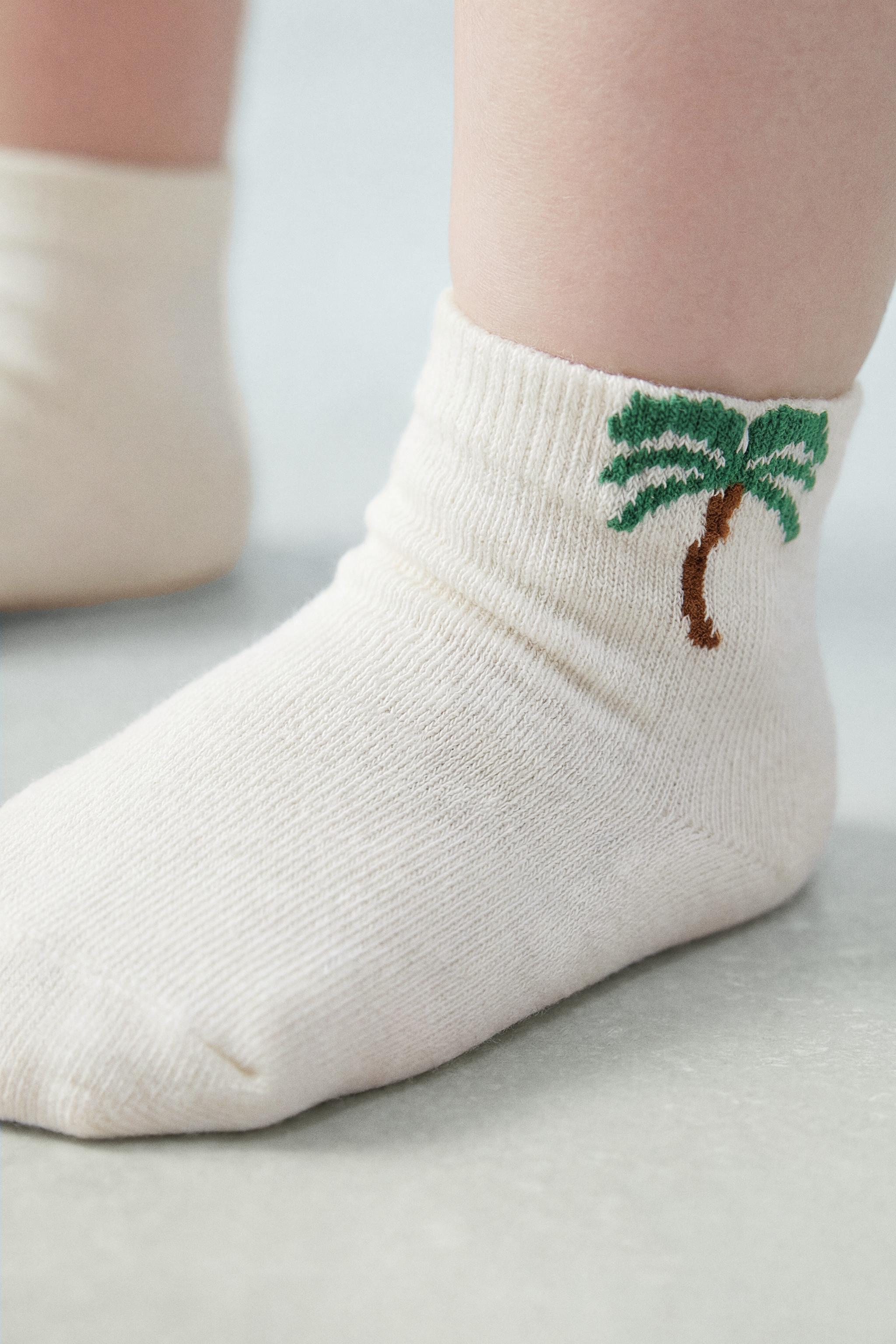 TWO-PACK OF PALM TREE SHORT SOCKS